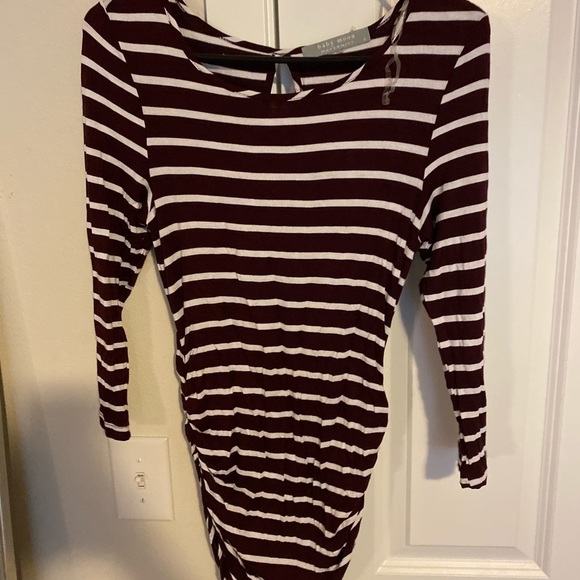 Babymoon Maternity Top-Bundle items in my closet for the best deal - Picture 2 of 3